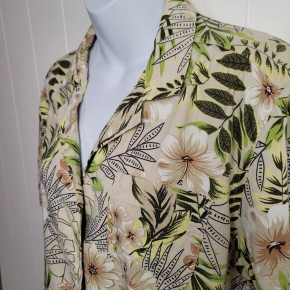 Erika Top Womens Medium Tropical Hawaiian Tan Green Button Up Short Sleeve - Picture 4 of 7